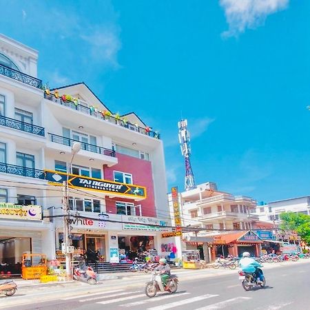 Phong Nguyet Hotel Да Лат Екстериор снимка