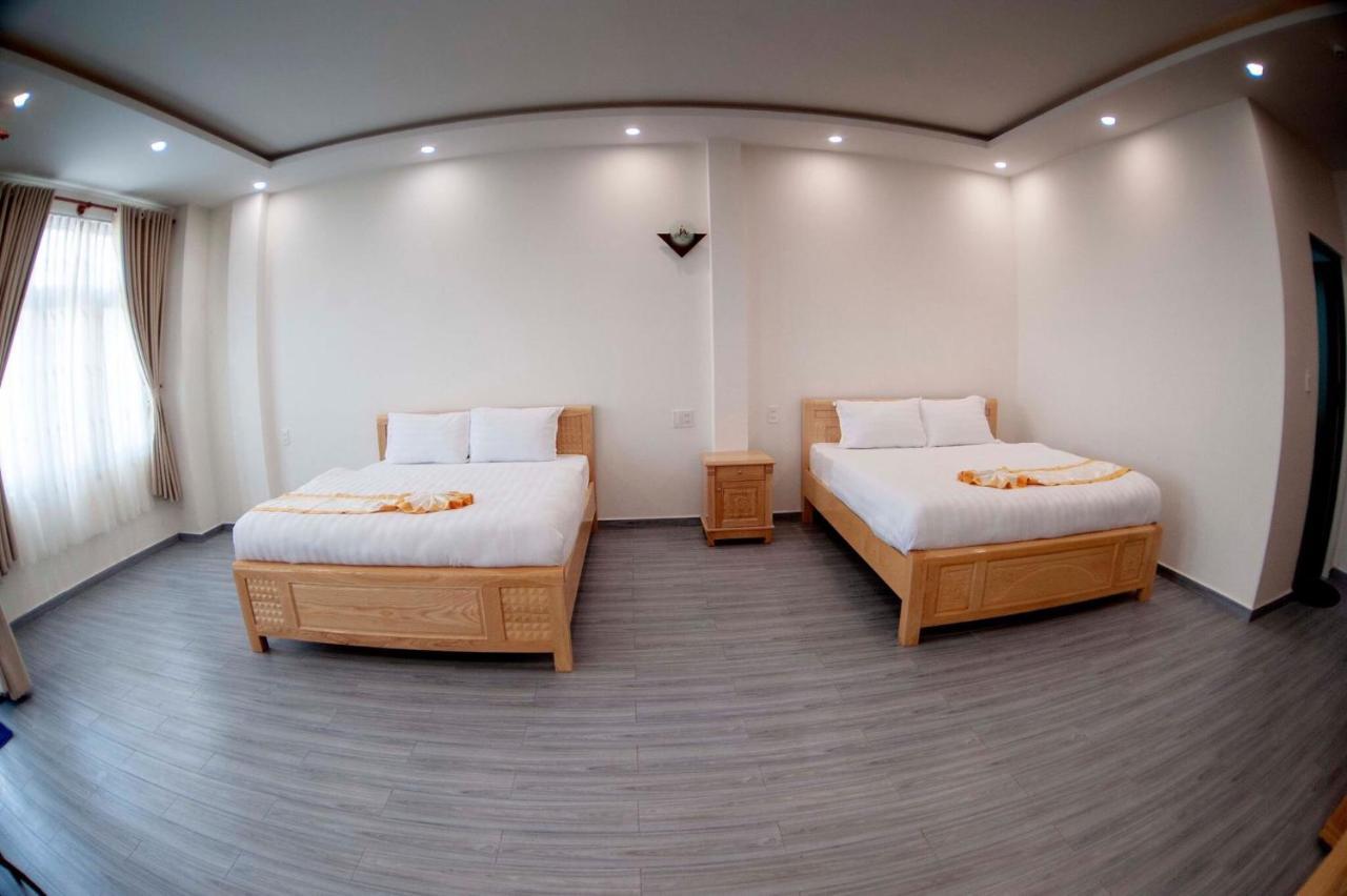 Phong Nguyet Hotel Да Лат Екстериор снимка